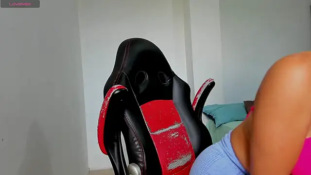 sofiaparker8 online show from 07/13/26, 05:05