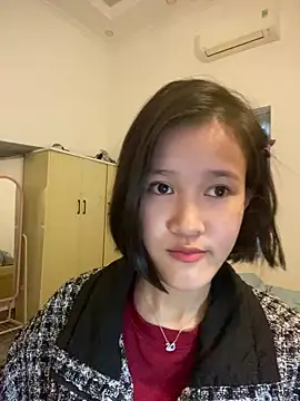 thithi8369 online show from 02/26/25, 03:21