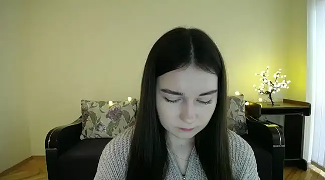 Pretty shy online show from 02/03/25, 08:35