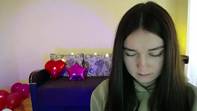 Pretty shy online show from 02/12/25, 12:12