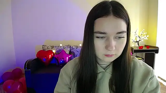 Pretty shy online show from 02/15/25, 09:05