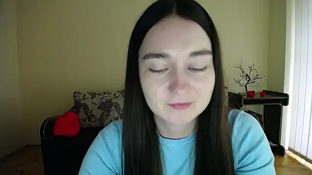 Pretty shy online show from 09/24/25, 08:39