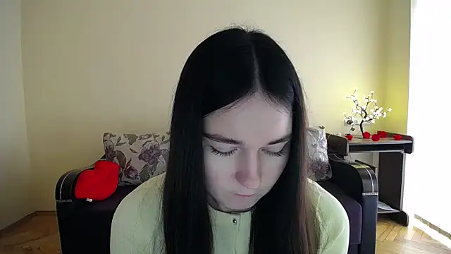 Pretty shy online show from 04/17/26, 08:39