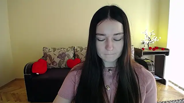 Pretty shy online show from 05/18/26, 08:31