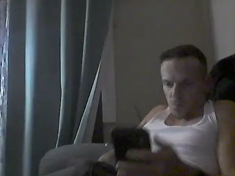 Snapshot of Rollinhard6969 chatting on 02/01/26, 12:48 Rollinhard6969 online show from 02/01/26, 12:48