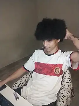 cardrey05 online show from 12/22/25, 06:43