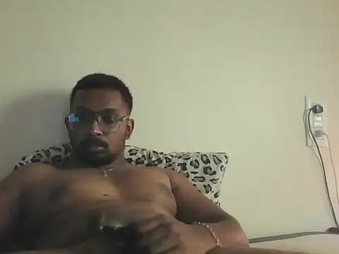 Snapshot of chennaibull101 chatting on 02/10/26, 11:36 chennaibull101 online show from 02/10/26, 11:36