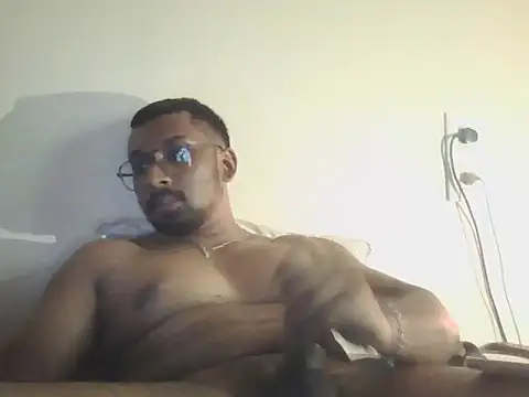 Snapshot of chennaibull101 chatting on 02/11/26, 12:10 chennaibull101 online show from 02/11/26, 12:10