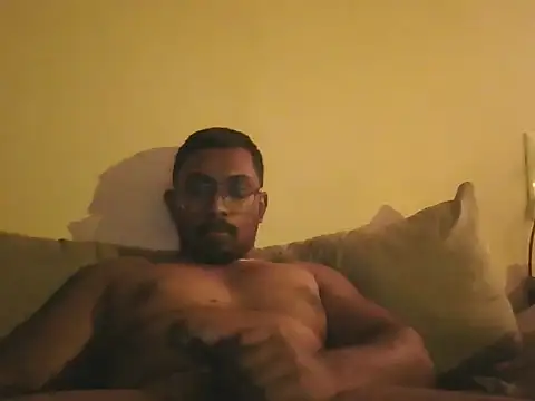 Snapshot of chennaibull101 chatting on 04/06/26, 06:31 chennaibull101 online show from 04/06/26, 06:31