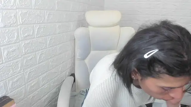 ImCrazzy online show from 02/06/25, 06:13