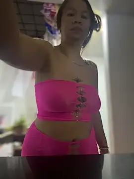 Emiily lee online show from 02/04/26, 09:04