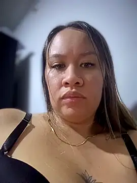 Emiily lee online show from 05/16/26, 03:03