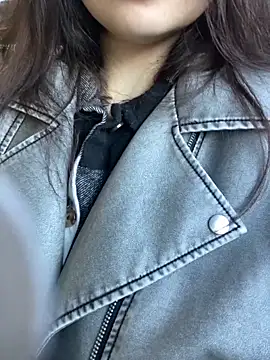 AnaWest online show from 09/29/25, 05:34