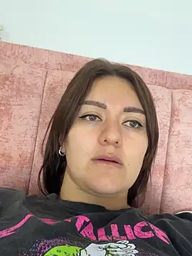 Snapshot of Sofiawilson_ chatting on 10/15/25, 12:16 Sofiawilson online show from 10/15/25, 12:16