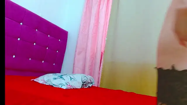 chantalsemenova1 online show from 03/17/26, 03:59