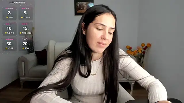 Snapshot of Emmapmg chatting on 01/25/25, 01:30 Emmapmg online show from 01/25/25, 01:30