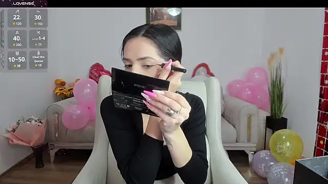 Snapshot of Emmapmg chatting on 02/11/25, 09:31 Emmapmg online show from 02/11/25, 09:31