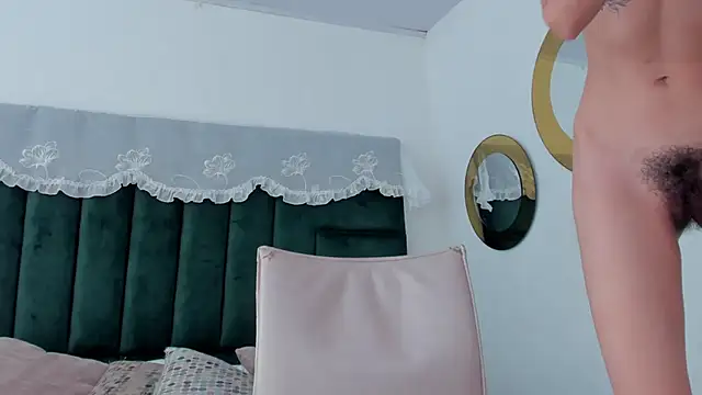 Snapshot of BonnieCute_ chatting on 01/19/25, 02:38 BonnieCute online show from 01/19/25, 02:38