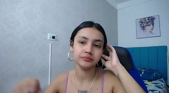 Snapshot of antonella_sweetlittle chatting on 01/23/25, 12:30 antonella sweetlittle online show from 01/23/25, 12:30