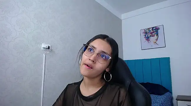 Snapshot of antonella_sweetlittle chatting on 03/09/25, 12:31 antonella sweetlittle online show from 03/09/25, 12:31