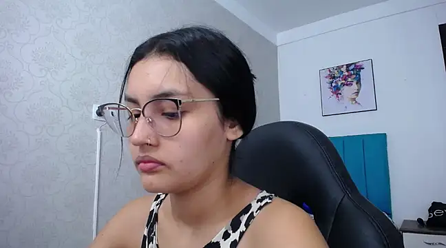 Snapshot of antonella_sweetlittle chatting on 03/19/25, 12:23 antonella sweetlittle online show from 03/19/25, 12:23