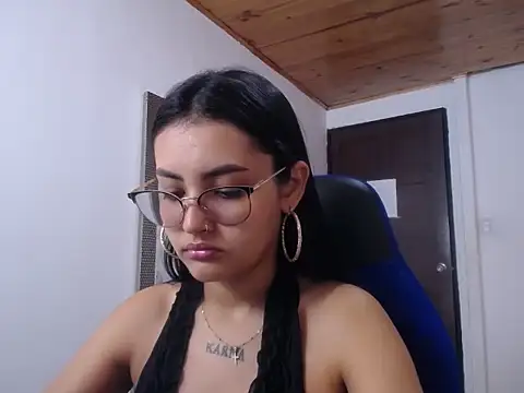 Snapshot of antonella_sweetlittle chatting on 10/09/25, 12:25 antonella sweetlittle online show from 10/09/25, 12:25