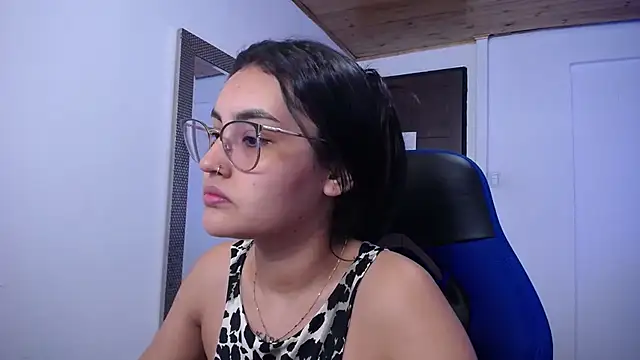 Snapshot of antonella_sweetlittle chatting on 11/09/25, 12:36 antonella sweetlittle online show from 11/09/25, 12:36