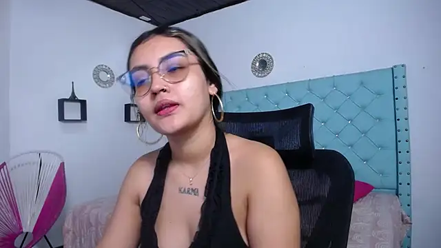 antonella sweetlittle online show from 04/30/26, 12:33