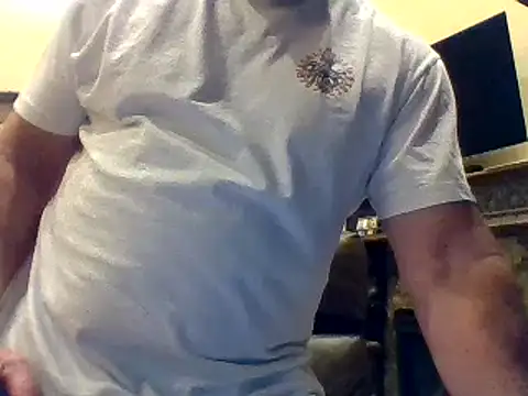 Snapshot of sluttydylan chatting on 02/08/25, 02:49 sluttydylan online show from 02/08/25, 02:49