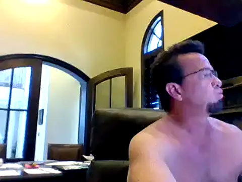 Snapshot of sluttydylan chatting on 03/18/25, 05:31 sluttydylan online show from 03/18/25, 05:31