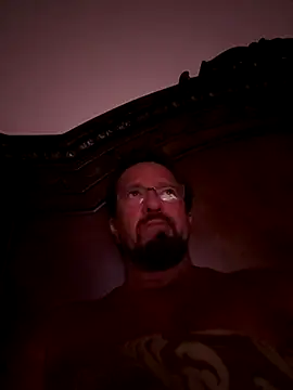 Snapshot of sluttydylan chatting on 09/10/25, 05:51 sluttydylan online show from 09/10/25, 05:51