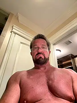 Snapshot of sluttydylan chatting on 10/11/25, 05:17 sluttydylan online show from 10/11/25, 05:17