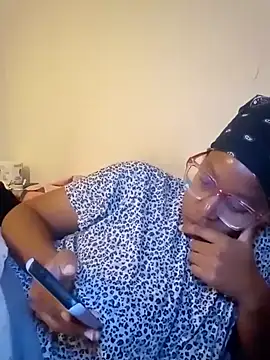 madamsensuale online show from 01/06/25, 10:58