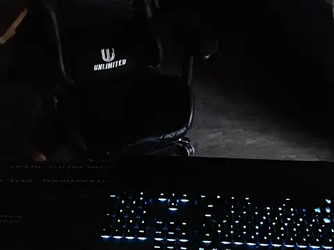 thealfawolf01 online show from 02/24/26, 02:15