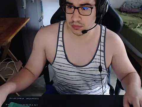 thealfawolf01 online show from 04/05/26, 05:43