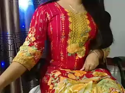 Snapshot of Unlucky-flowers chatting on 01/24/25, 07:41 Unlucky-flowers online show from 01/24/25, 07:41