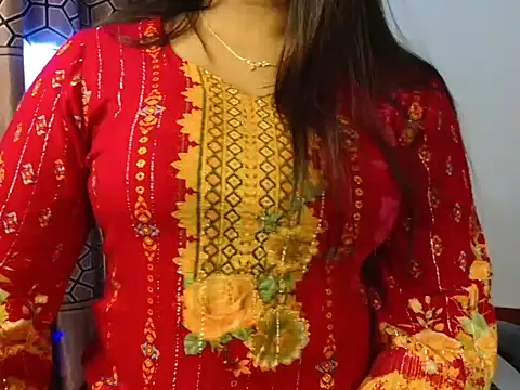 Snapshot of Unlucky-flowers chatting on 02/01/25, 07:02 Unlucky-flowers online show from 02/01/25, 07:02