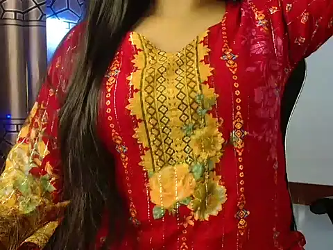 Snapshot of Unlucky-flowers chatting on 02/07/25, 07:17 Unlucky-flowers online show from 02/07/25, 07:17