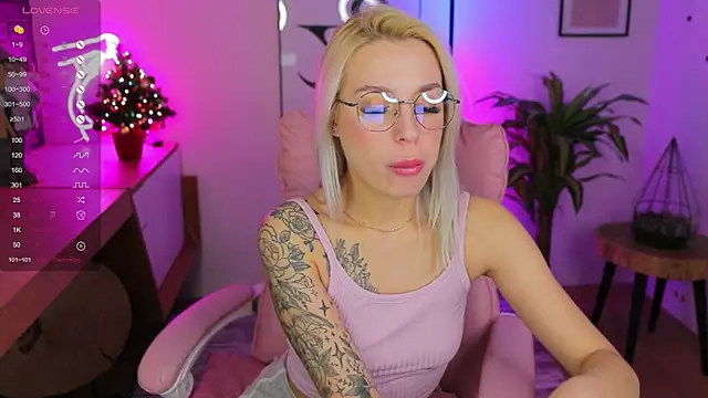 Crystal Barbie online show from 01/06/25, 10:15