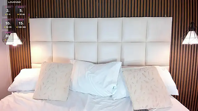 Snapshot of LiaTink chatting on 11/12/25, 05:35 LiaTink online show from 11/12/25, 05:35