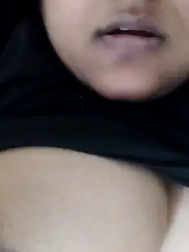 smile pretty online show from 12/04/24, 11:46