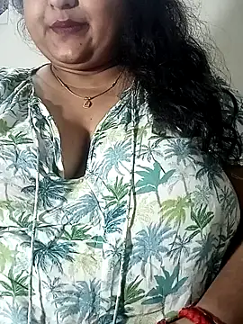 smile pretty online show from 01/06/25, 06:20