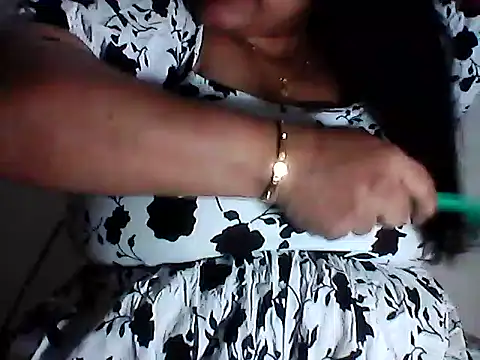 smile pretty online show from 01/07/25, 04:59