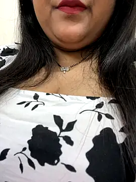 smile pretty online show from 10/15/25, 06:30