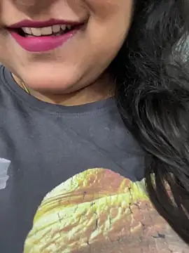 smile pretty online show from 03/14/26, 04:56