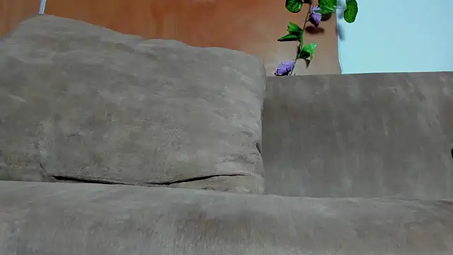 sammyfox97 online show from 10/27/25, 01:37