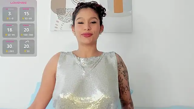 Snapshot of SeleneClark chatting on 02/27/26, 08:31 SeleneClark online show from 02/27/26, 08:31