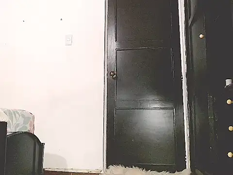 tifany19  online show from 11/23/25, 01:38