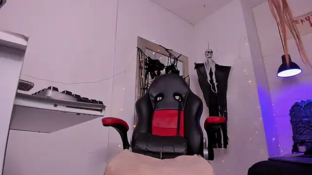 angel hardy dl online show from 10/27/25, 12:09