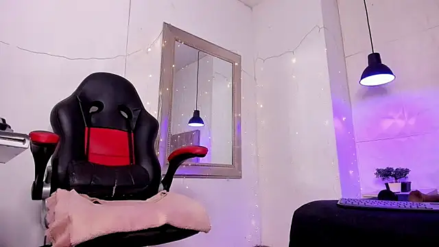 angel hardy dl online show from 11/04/25, 12:04